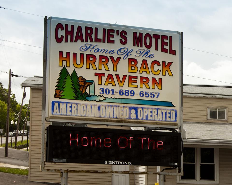 Charlie'S Motel Frostburg Esterno foto