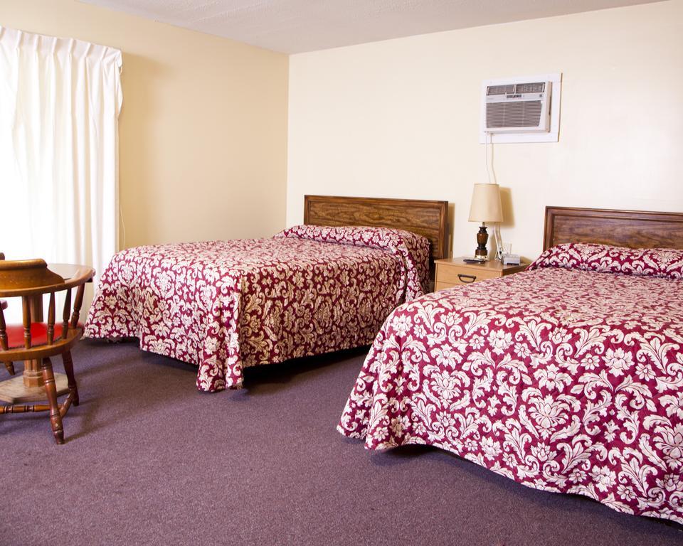 Charlie'S Motel Frostburg Esterno foto