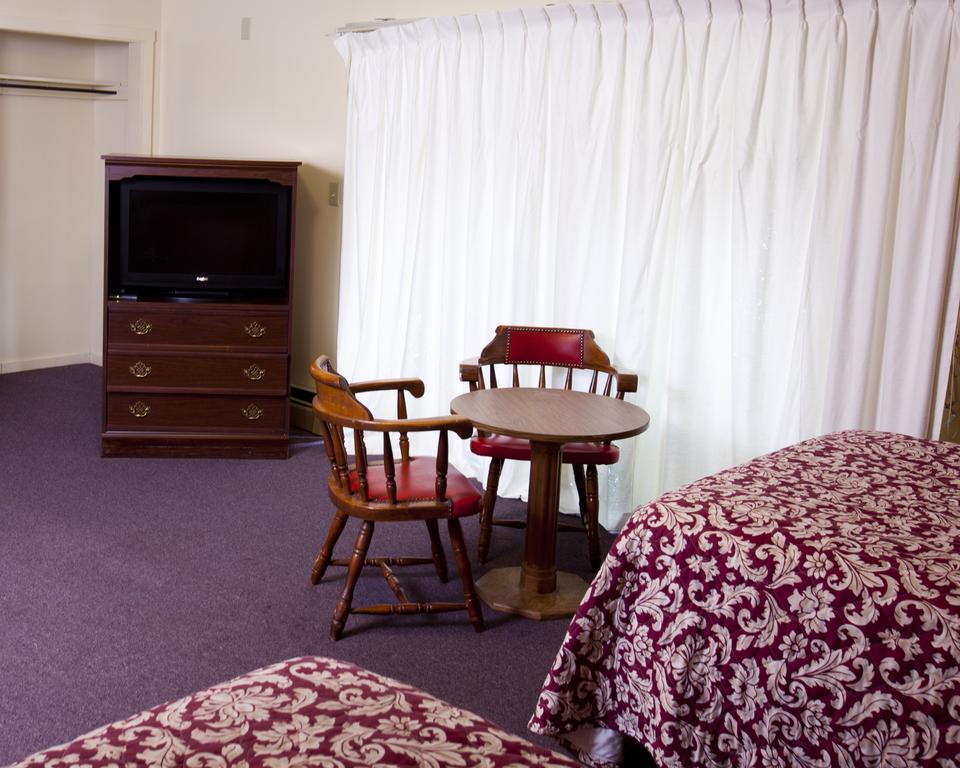 Charlie'S Motel Frostburg Esterno foto
