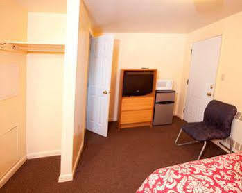 Charlie'S Motel Frostburg Esterno foto